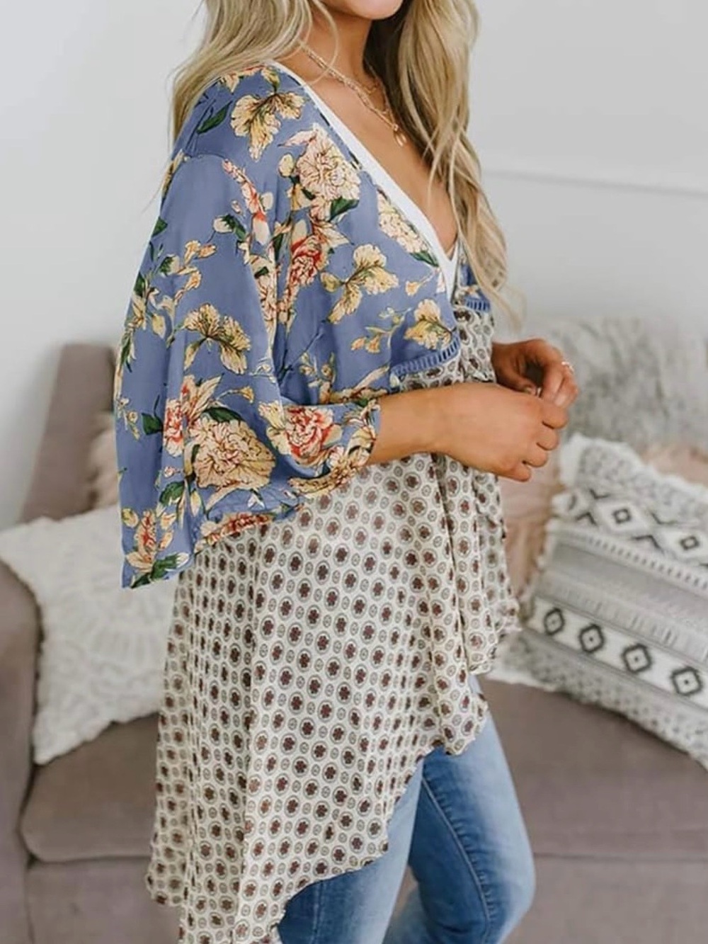 Floral Mixed-Print Tie-Front Kimono Size large
NEW never worn - Picture 2 of 4